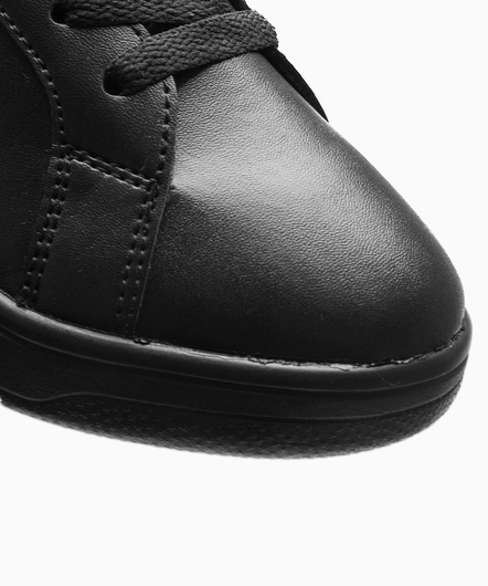 LA Sneaker Black 9.5